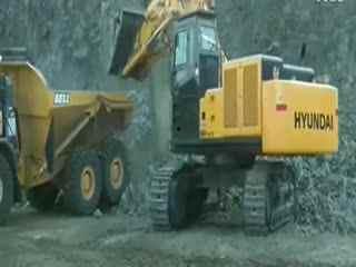 铲车大战视频动画片国产,铲车大战的激情碰撞