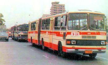 国产老式公交车视频播放